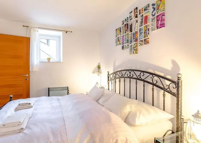 Apartments And Rooms Villa Erede